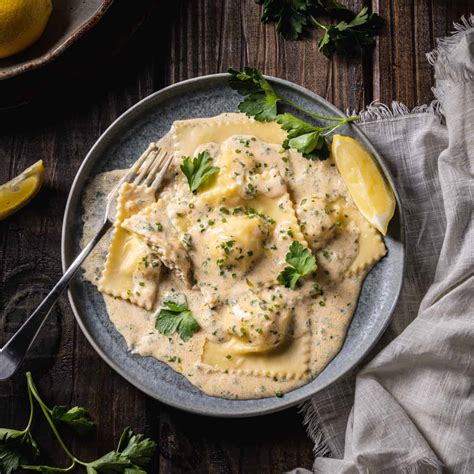 Lobster Pappardelle Pasta With Champagne Cream Sauce Cooking With