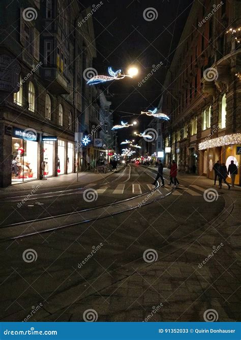 Innsbruck at night editorial stock photo. Image of lighting - 91352033
