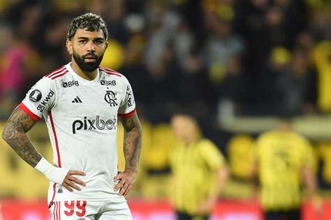 Escalação do Flamengo Tite poupa maioria dos titulares e Gabigol