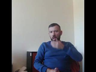 Masowanko Pałki w Biurze Pornhub Gay