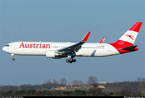 Oe Lae Austrian Airlines Boeing Z Er Wl Photo By Gerhard Zant