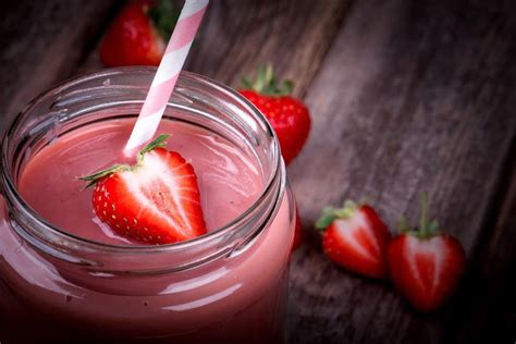 15 Receitas De Smoothies Saudáveis Para Fazer Em Casa