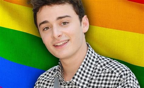 Stranger Things Star Noah Schnapp Comes Out As Gay Tmz Lgbtq Breaking News