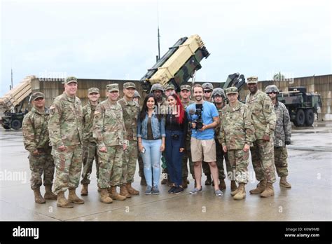 Osan Visit Hi Res Stock Photography And Images Alamy