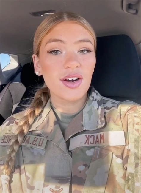 Hot Sexy Shelby Mack Bikini Pics