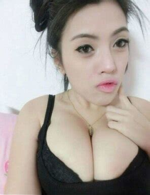 Mounds And Moss Porn Pic