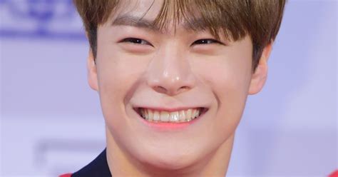 Moonbin do grupo de K Pop Astro é encontrado morto em casa aos 25