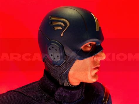 Captain America Scale By Hot Toys Marvel Collectibles Captain America Hot Toys