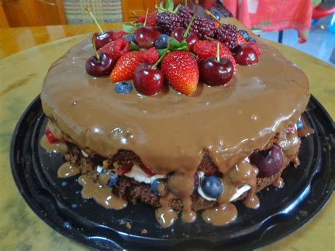 Doce Arte Ideia Naked Cake Frutas Vermelhas