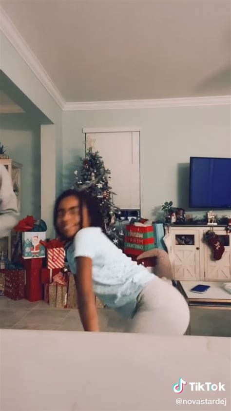 Lil Sis Twerkin