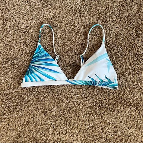 Cupshe Swim Blue And White Cupshe Triangle Bikini Tops Poshmark