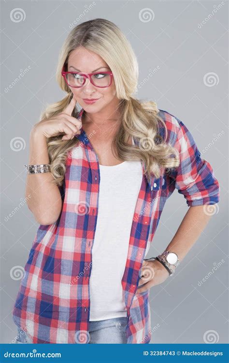 Femme Blonde Avec Des Lunettes Image Stock Image Du Cheveu Sourire 32384743