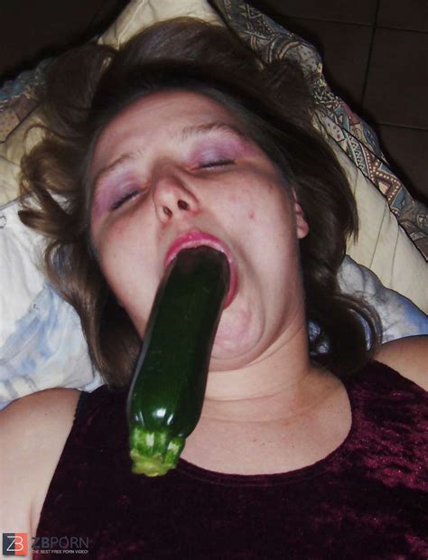 Sono Una Troia Elena ZB Porn