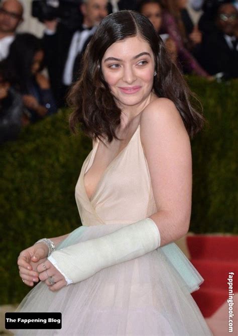 Lorde Analorde Nude OnlyFans Leaks Fappening Page 3 FappeningBook