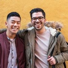 Meet Gay Asian Men On This Dating Site Now