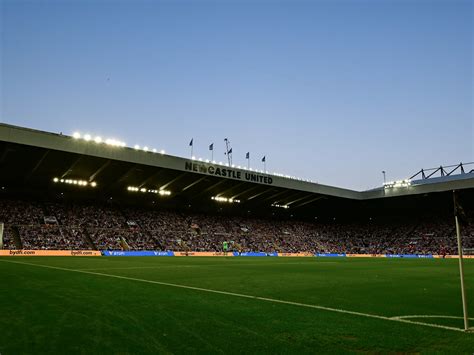 Eddie Howe recovering from pneumonia - Newcastle United