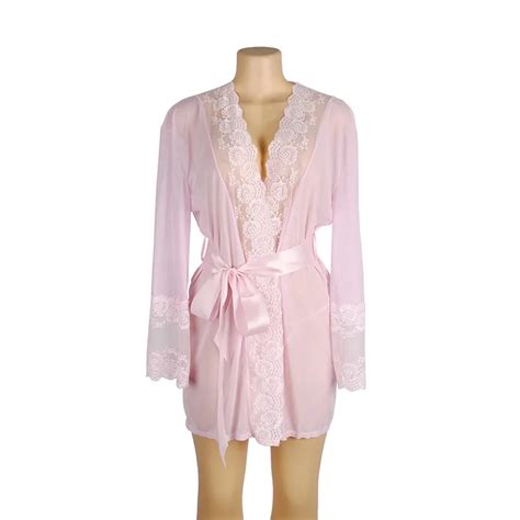 Wholesale Hot Sale Plus Size Pink Womens Long Sleeve Lace Sexy Hollow Out Back Design Robe Two