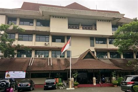 Kantor Kecamatan Mampang Prapatan Direncanakan Pindah Ke Kawasan Kemang