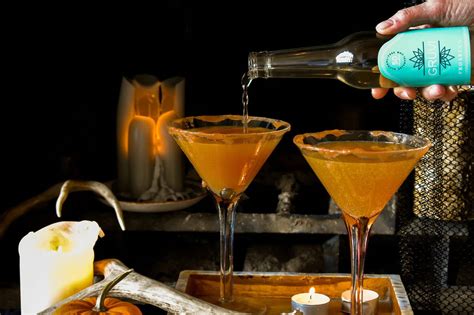 9 Fall Themed Mocktail Recipes For Your Holiday Party