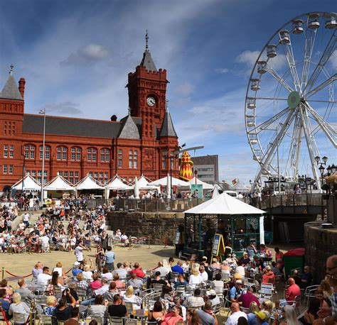 A Guide to Wales’ Food and Drink Festivals | Visit Wales