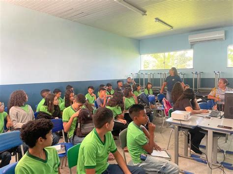 Escola Municipal Walter Leite Caminha - Escola Municipal Walter Leite Caminha recebe a Atividade Guarda Amigo ...