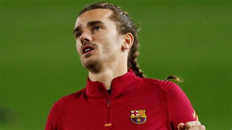 Ver Barcelona Vs Real Sociedad En Vivo Antoine Griezmann Sorprendió Con Nuevo Look De Trenzas