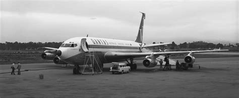 Боинг (Boeing) 707: схема салона, технические характеристики, кабина ...