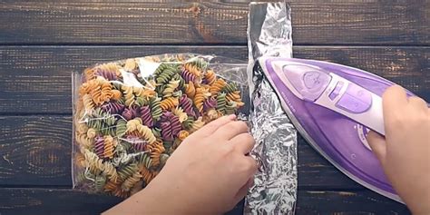 Противень из фольги: какую сторону лучше использовать и полезные ...