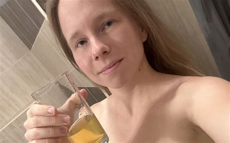 I Pee In A Glas German Shower Amateur Porn By Faphouse Xhamster