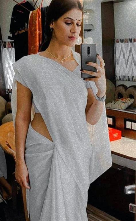 30 Hot Photos Of Aruna Giri In Sarees Wiki Bio Tv Shows Films Instagram Photoshoots