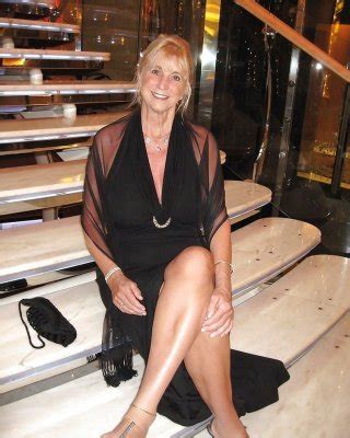 Non Nude Breathtakingly Beautiful Blonde Granny Porn Pictures XXX Photos Sex Images