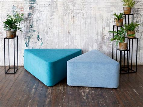 Аренда пуфика Big Shape Blue Triangle | доставка и самовывоз в Москве