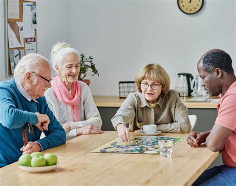 Atividades Para Adulto - Atividades de Lazer e Convivência: Estímulo e Diversão para Idosos