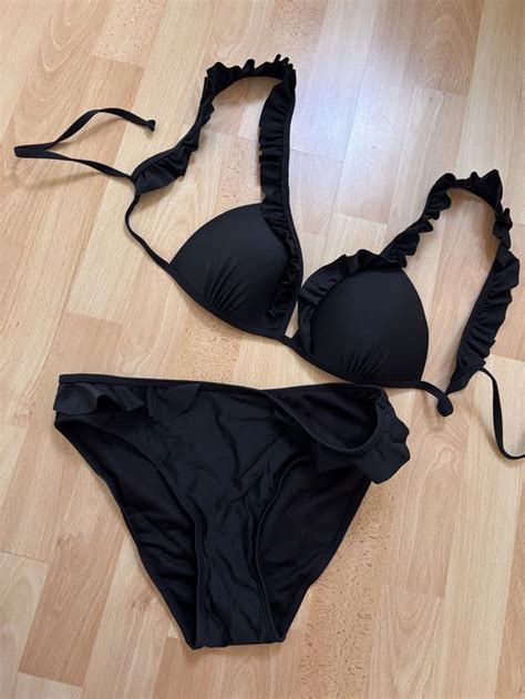 Schwarzer Bikini Mit R Schen Gr Sse Gebraucht In Zwingen F R Chf Mit Lieferung Auf