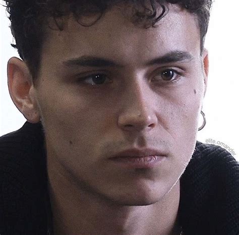 Pin Di K Su Aron Piper Attori Hot Attori Ragazzi Carini