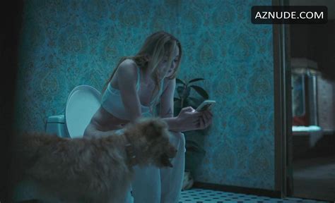 SOPHIE TURNER Nude AZNude