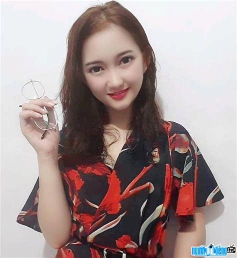 Hot girl Ngọc Minh