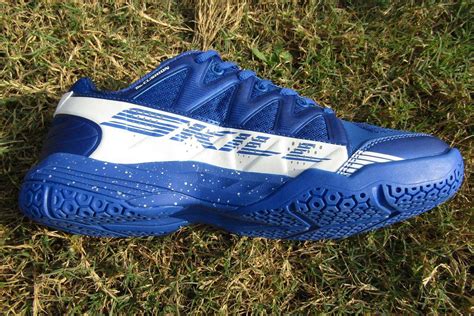 Yonex Skill Badminton Shoes Hyper Blue White Buy Yonex Skill