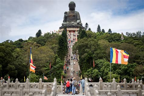 Tian Tan Buddha - Ed O'Keeffe Photography