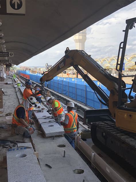Construction crews complete Phase I, move to second platform at Reagan