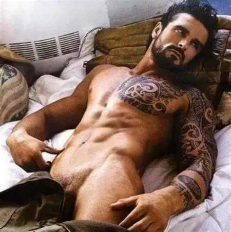 Any Excuse To Ogle Stuart Reardon Naked Nude Men Nude Male Models