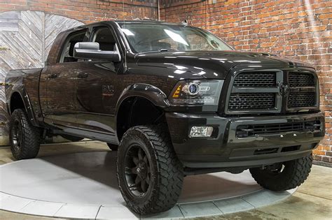 Dodge Ram Mega Cab Laramie