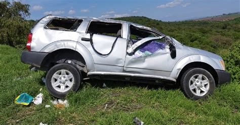 Familia Sufre Accidente En Autopista De Jalisco Muere Uno Y Hay Seis