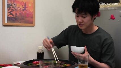 A Girl Pastry Chef Who Is Out Of Reach And A Herbivorous Sweets Guy Meet And Have Crazy Sex