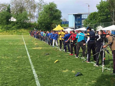 Русенските стрелци с лък с първо отборно място в „Дунавски стрели“