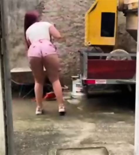 Amateur Red Head Big Ass Big Tits Maid 5