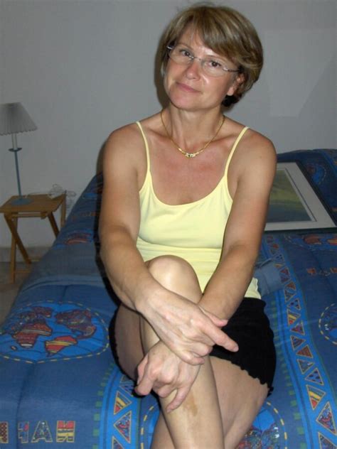 Blonde MILF In Barefoot Bondage Free Bondage Porn