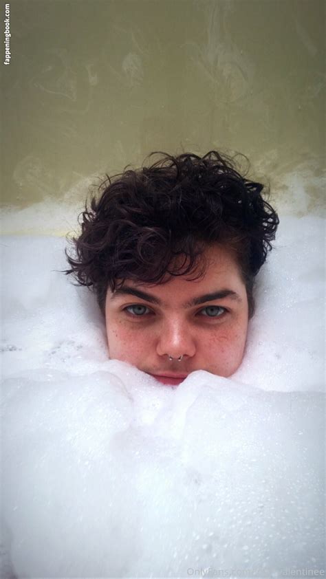 Joey Valentinee Nude OnlyFans Leaks Fappening FappeningBook