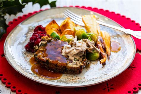 Tis The Season To Be Vegan With A Delicious Christmas Dinner