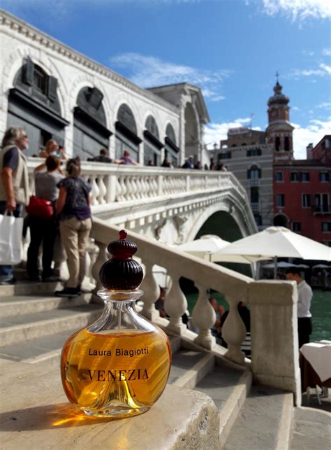 Venezia 2011 Laura Biagiotti parfem - parfem za žene 2011